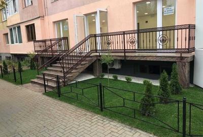 Spațiu comercial, de 53 mp, în Central - 1