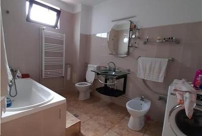 Casa in zona Traian - 8