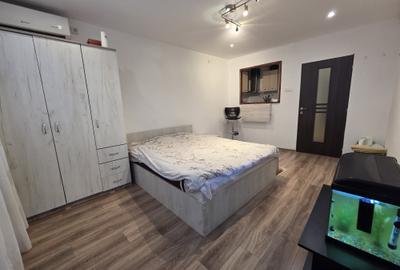 Garsonieră decomandată în Țiglina 1 - 2