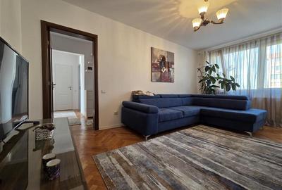 Apartament cu 3 camere semidecomandat, mobilat în Centrul Civic - 4