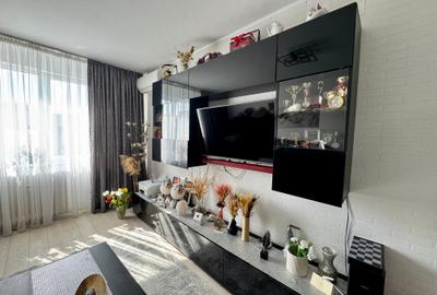 Apartament cu 3 camere semidecomandat, mobilat în Mărgeanului - 2