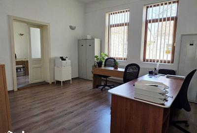 Apartament cu 3 camere în Eminescu - 4