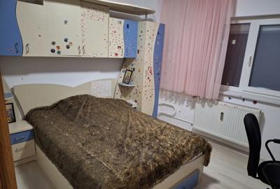 Apartament cu 4 camere decomandat în Timpuri Noi - 3