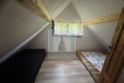 Casa de vacanta - zona Valea Bozom - Apata jud.Brasov - 1