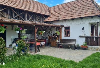 Casă cu 4 camere în Albești - 1