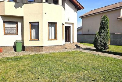 Casă cu Teren 1000 Mp în Central - 6