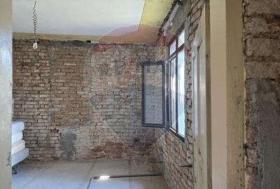 Casa / Vila cu 3 camere de vanzare - 23