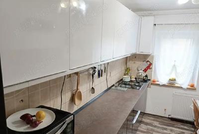 Apartament cu 3 camere decomandat în Scriitorilor - 10