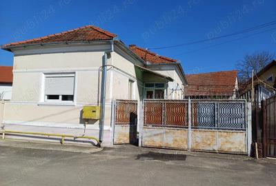 Casă cu 3 camere cu Teren 60 Mp în Central - 7