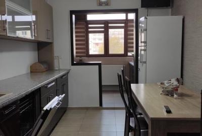 4 camere | 90 m² | Etaj 5/8 | Centrală proprie  | Mobilat complet - 14