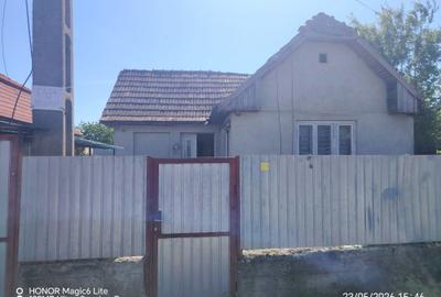 Casă cu 4 camere în Mihai Viteazu - 6