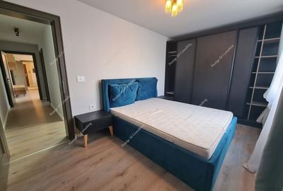 Apartament pet friendly cu 3 camere (2 paturi matrimoniale) - Complex studentesc - 7