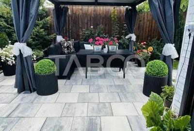 Casă cu 4 camere cu Teren 308 Mp în Central