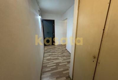 Apartament cu 4 camere decomandat în Moinești - 17