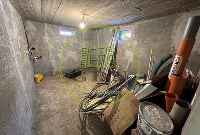 Casa noua semifinisata S+P+M cu teren de 1062mp in Ghercesti, zona DEx - 4