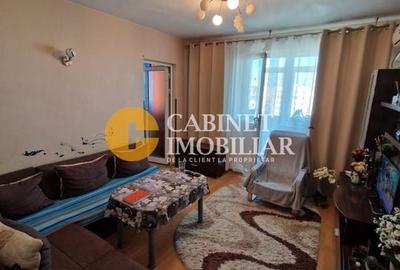 3 Camere Semidecomandat, zona Alexandru-Familial. - 1