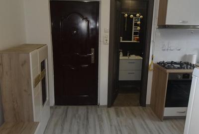 Inchiriez, garsoniera in Deva, zona Dacia, etaj 1, situata pe mijloc, - 12
