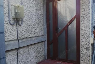 Casă cu 3 camere cu Teren 388 Mp în Central - 2