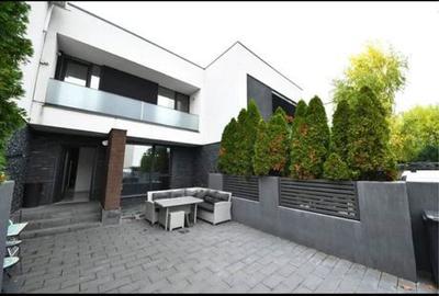 Casă cu 3 camere în Galați - 1