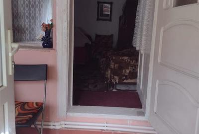 Casă cu 4 camere cu Teren 1339 Mp în Bârlad