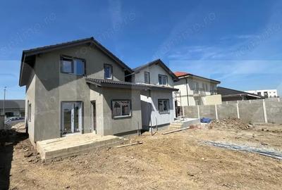 Casă cu 4 camere cu Teren 270 Mp în Urseni - 7