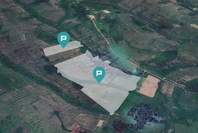 Spațiu comercial, de 867,700 mp, în Bara - 4