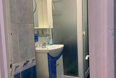 Apartament cu 3 camere decomandat, mobilat în 9 Mai - 2