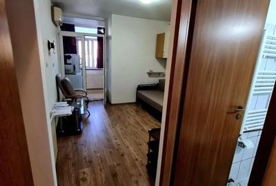 VAND garsoniera zona Astra- Racadau - 6