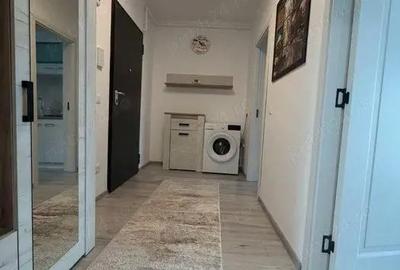 Garsonieră decomandată, mobilată în Politehnica