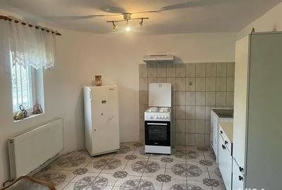 Casă cu 3 camere în Central - 8