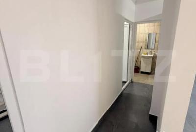 Spațiu comercial, de 245 mp, în Central - 4