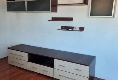 Apartament cu 3 camere decomandat în Central - 1