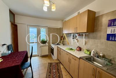 Apartament 4 camere | Bloc 1990 | 3 balcoane | Vedere panoramica - 3