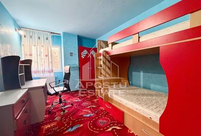 Apartament cu 3 camere decomandat în Aradului - 4