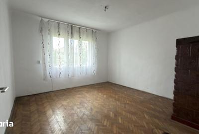 Casă cu 3 camere cu Teren 2200 Mp în Șișești - 12