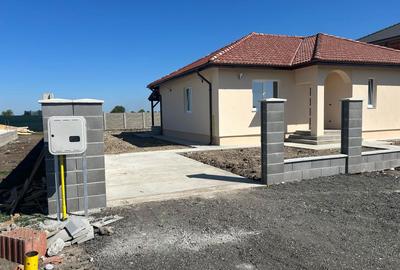 Casă cu 4 camere în Șag - 7
