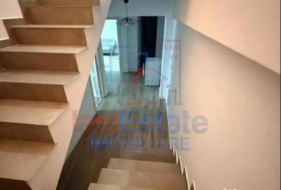 Apartament cu 3 camere decomandat, mobilat în Central