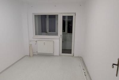 Apartament cu 3 camere în Titan - 15