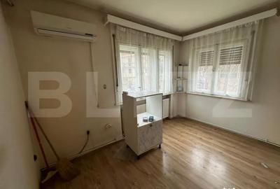 Casă cu 7 camere cu Teren 278 Mp în Cetate - 2