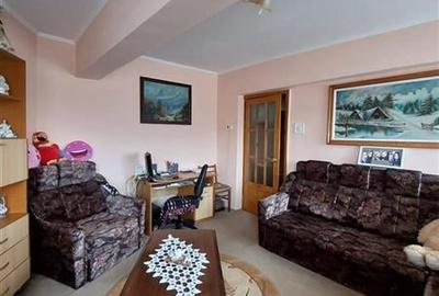 APARTAMENT DE VANZARE  90 mp utili CU 3 CAMERE ,3 BALCOANE , 2 bai ET. 1 IN ONES