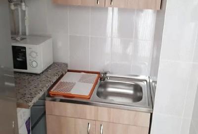 Garsonieră decomandată în Central - 5