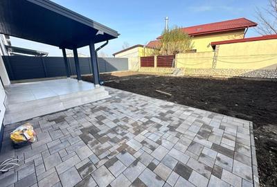 Casă individuală cu 4 camere cu Canalizare în Central - 7