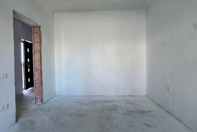 Duplex cu 3 camere cu Canalizare în Moșnița Nouă - 12