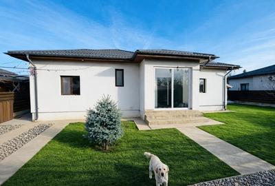 Casă cu 4 camere cu Teren 480 Mp în Domnești - 14