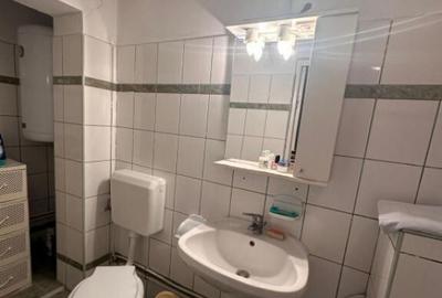 Casă cu 3 camere cu Canalizare în Tomis II