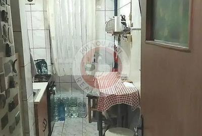 Apartament cu 2 camere semidecomandat, mobilat în Păcii - 3