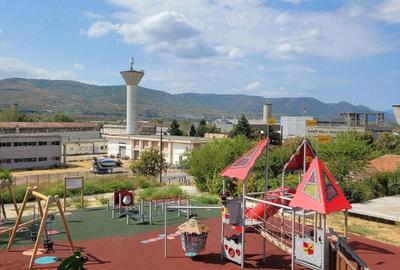 Spațiu comercial, de 250 mp, în Gura Văii - 1