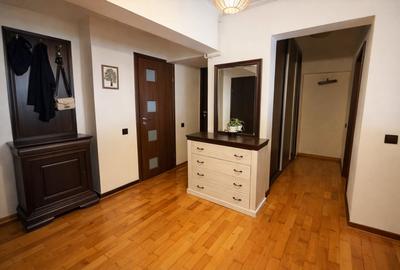 Apartament cu 4 camere decomandat, mobilat în Drumul Taberei - 11