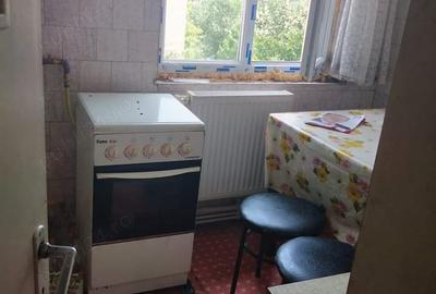 Vanzare apartament 4 camere - 1