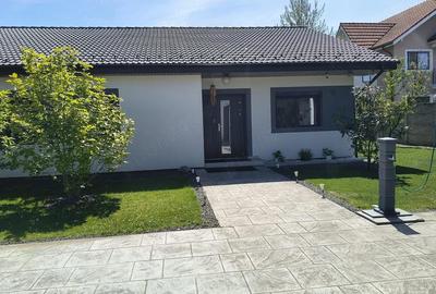 Casă cu Teren 1000 Mp în Săcălaz - 3